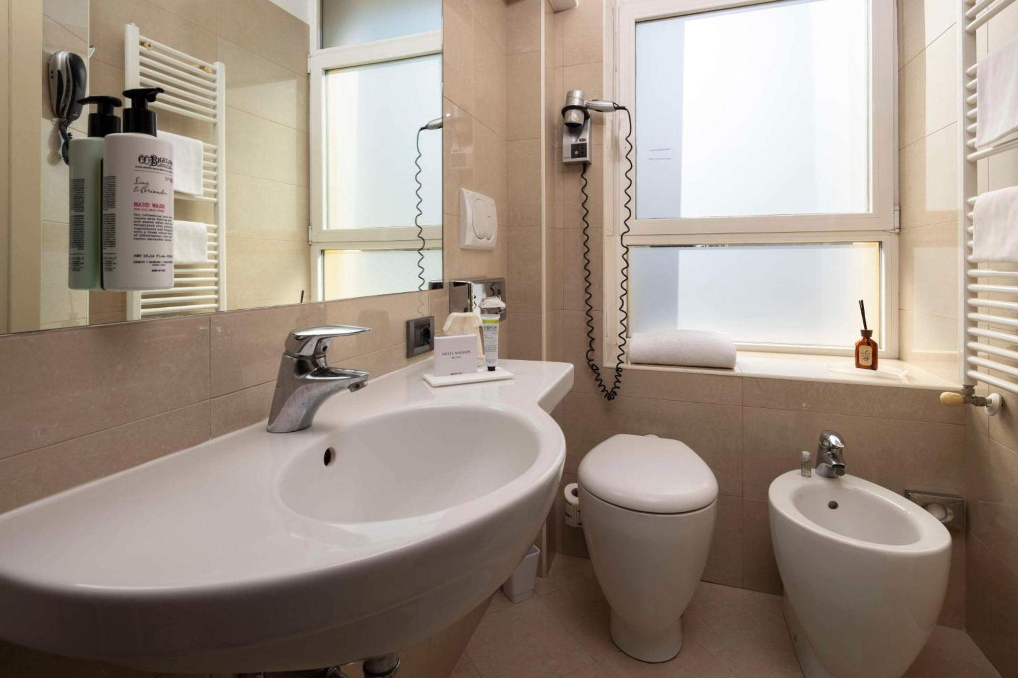 Best Western Madison Hotel Milan Extérieur photo