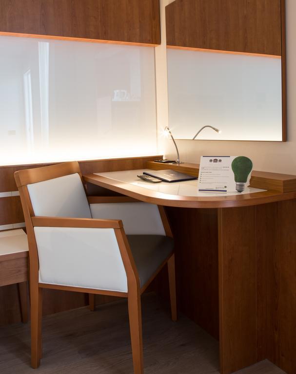 Best Western Madison Hotel Milan Extérieur photo